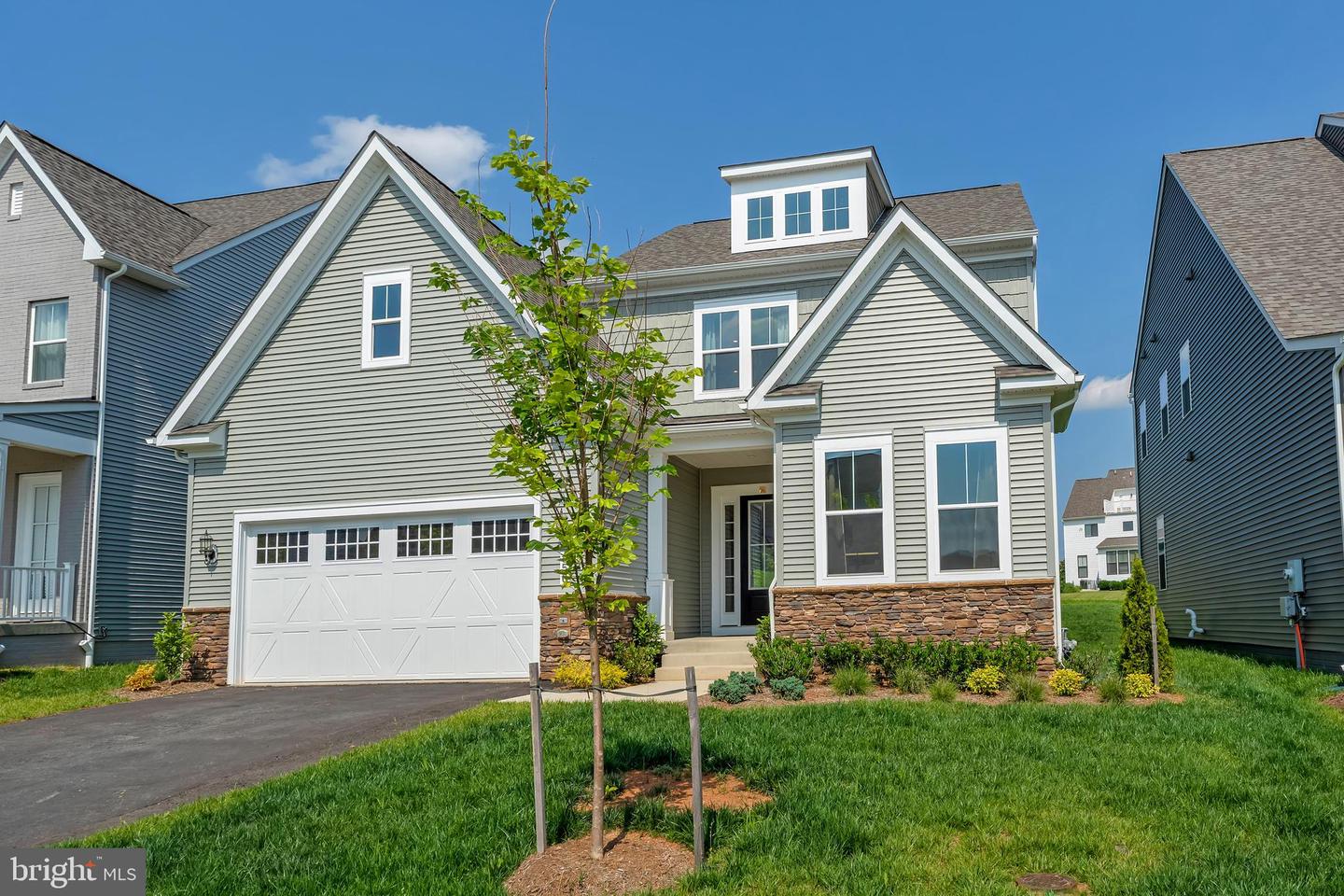 950 WARLANDER DR SW, LEESBURG, Virginia 20175, 5 Bedrooms Bedrooms, ,4 BathroomsBathrooms,Residential,For sale,950 WARLANDER DR SW,VALO2099474 MLS # VALO2099474
