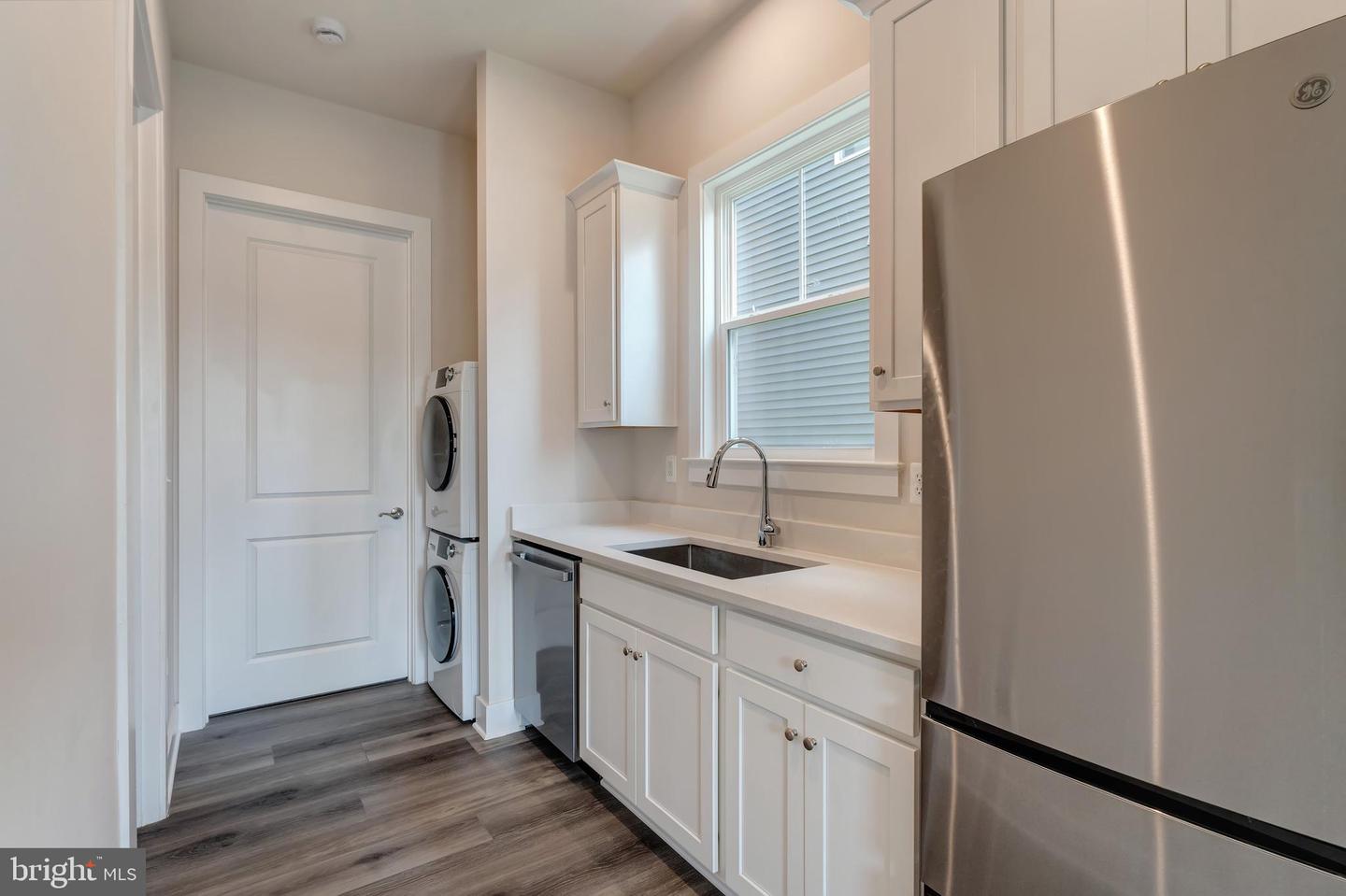 950 WARLANDER DR SW, LEESBURG, Virginia 20175, 5 Bedrooms Bedrooms, ,4 BathroomsBathrooms,Residential,For sale,950 WARLANDER DR SW,VALO2099474 MLS # VALO2099474