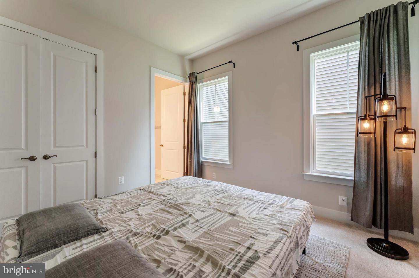 950 WARLANDER DR SW, LEESBURG, Virginia 20175, 5 Bedrooms Bedrooms, ,4 BathroomsBathrooms,Residential,For sale,950 WARLANDER DR SW,VALO2099474 MLS # VALO2099474