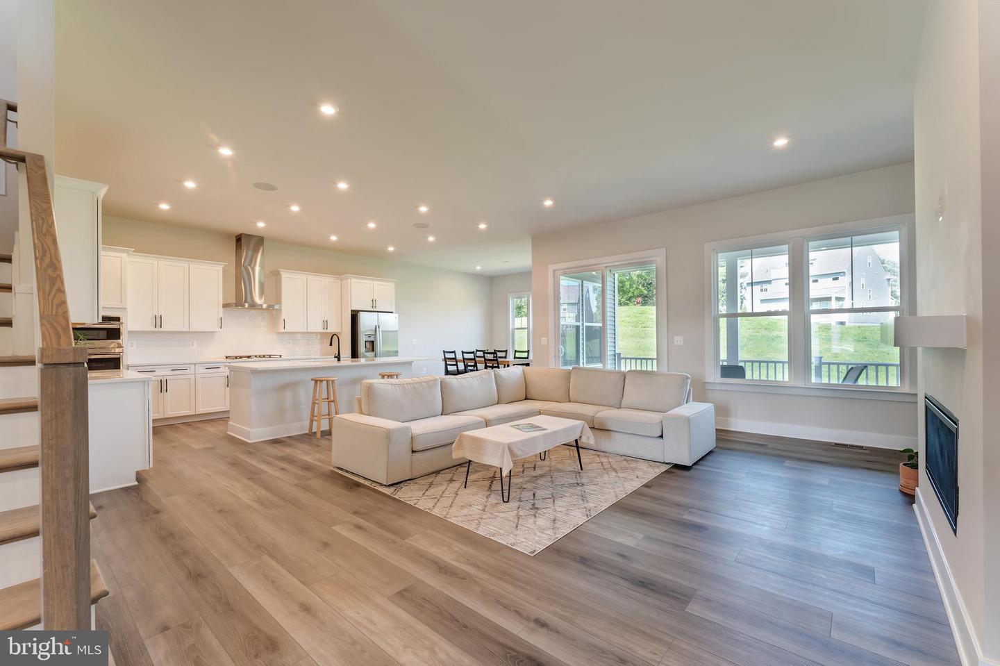 950 WARLANDER DR SW, LEESBURG, Virginia 20175, 5 Bedrooms Bedrooms, ,4 BathroomsBathrooms,Residential,For sale,950 WARLANDER DR SW,VALO2099474 MLS # VALO2099474