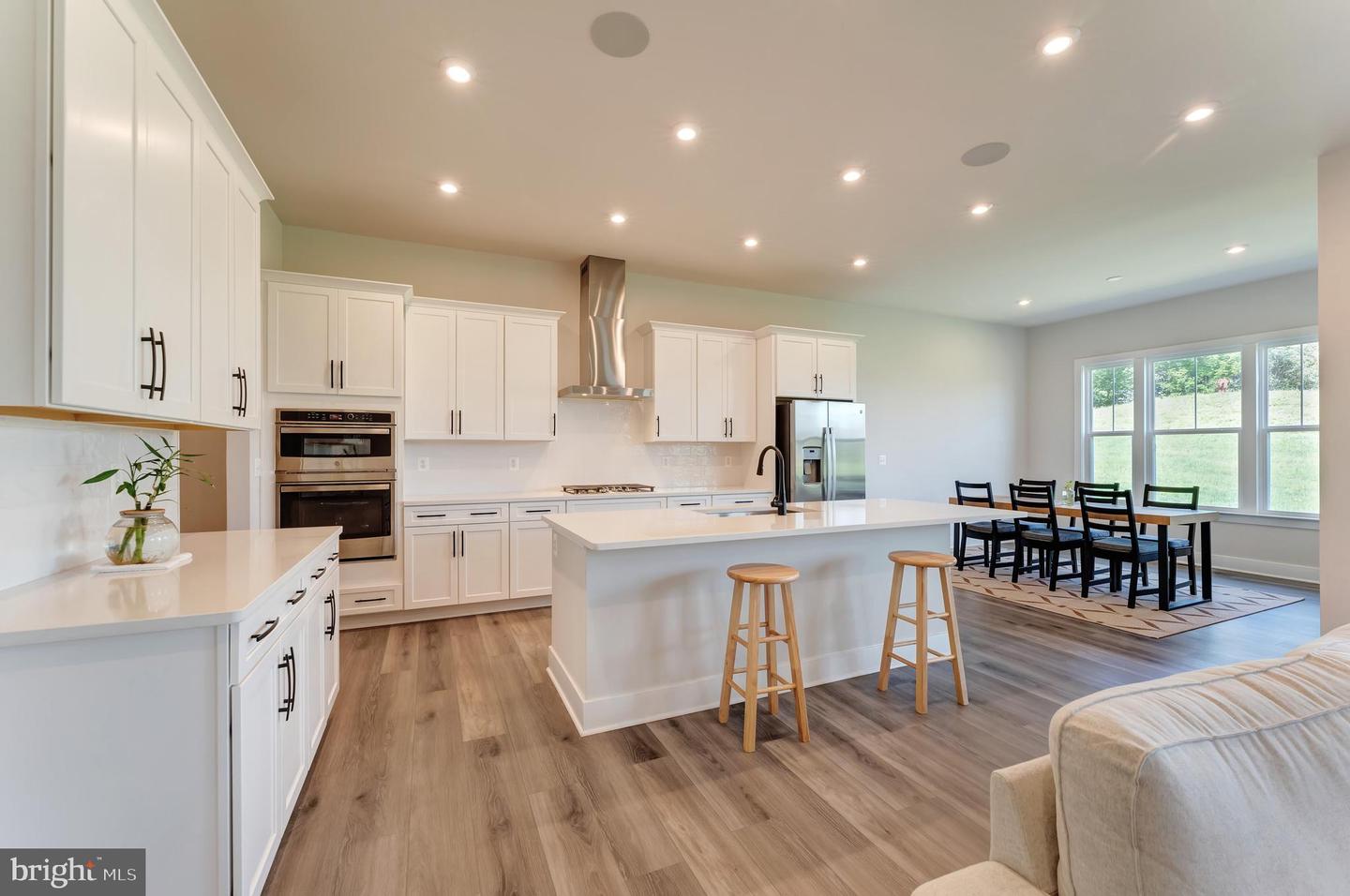 950 WARLANDER DR SW, LEESBURG, Virginia 20175, 5 Bedrooms Bedrooms, ,4 BathroomsBathrooms,Residential,For sale,950 WARLANDER DR SW,VALO2099474 MLS # VALO2099474
