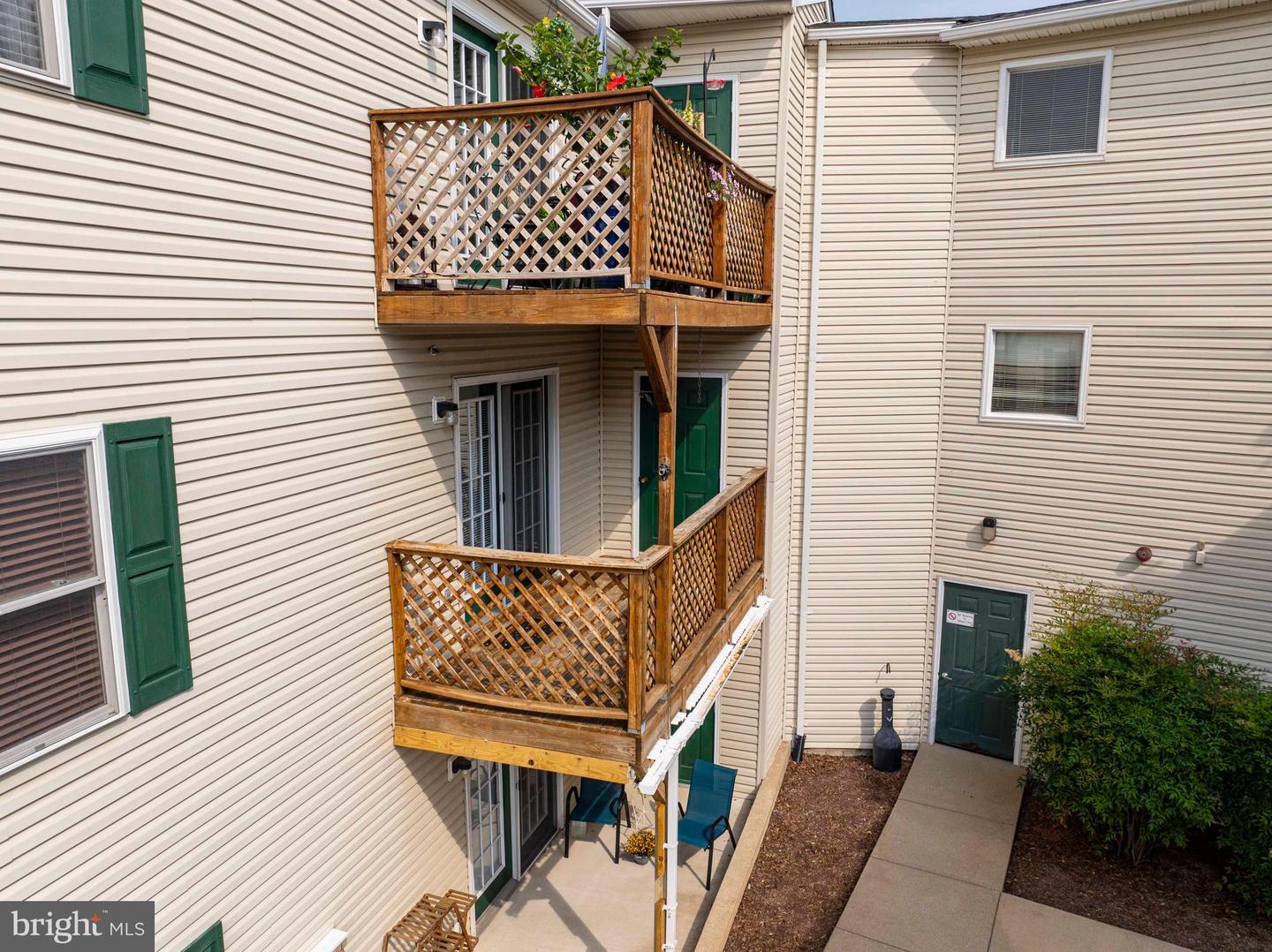 145-F-7 HAILEY LN, STRASBURG, Virginia 22657, 2 Bedrooms Bedrooms, 5 Rooms Rooms,2 BathroomsBathrooms,Residential,For sale,145-F-7 HAILEY LN,VASH2011702 MLS # VASH2011702