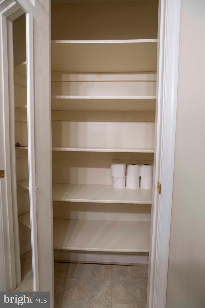145-F-7 HAILEY LN, STRASBURG, Virginia 22657, 2 Bedrooms Bedrooms, 5 Rooms Rooms,2 BathroomsBathrooms,Residential,For sale,145-F-7 HAILEY LN,VASH2011702 MLS # VASH2011702