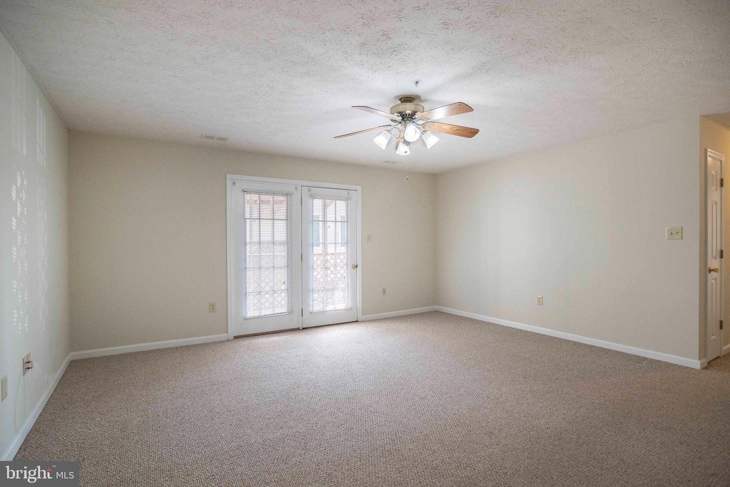 145-F-7 HAILEY LN, STRASBURG, Virginia 22657, 2 Bedrooms Bedrooms, 5 Rooms Rooms,2 BathroomsBathrooms,Residential,For sale,145-F-7 HAILEY LN,VASH2011702 MLS # VASH2011702