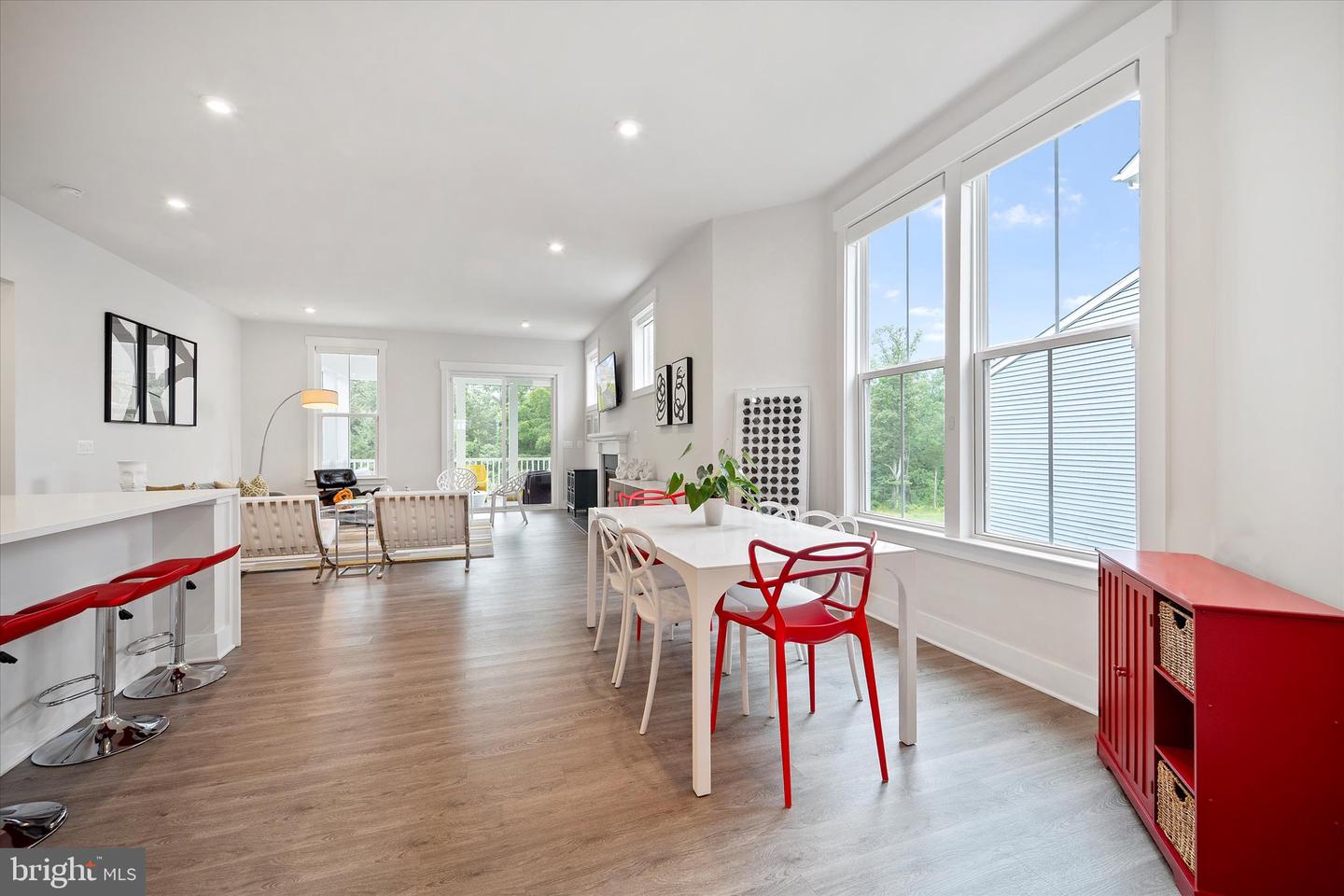 43441 BETTYS FARM DR, CHANTILLY, Virginia 20152, 4 Bedrooms Bedrooms, ,3 BathroomsBathrooms,Residential,For sale,43441 BETTYS FARM DR,VALO2099476 MLS # VALO2099476