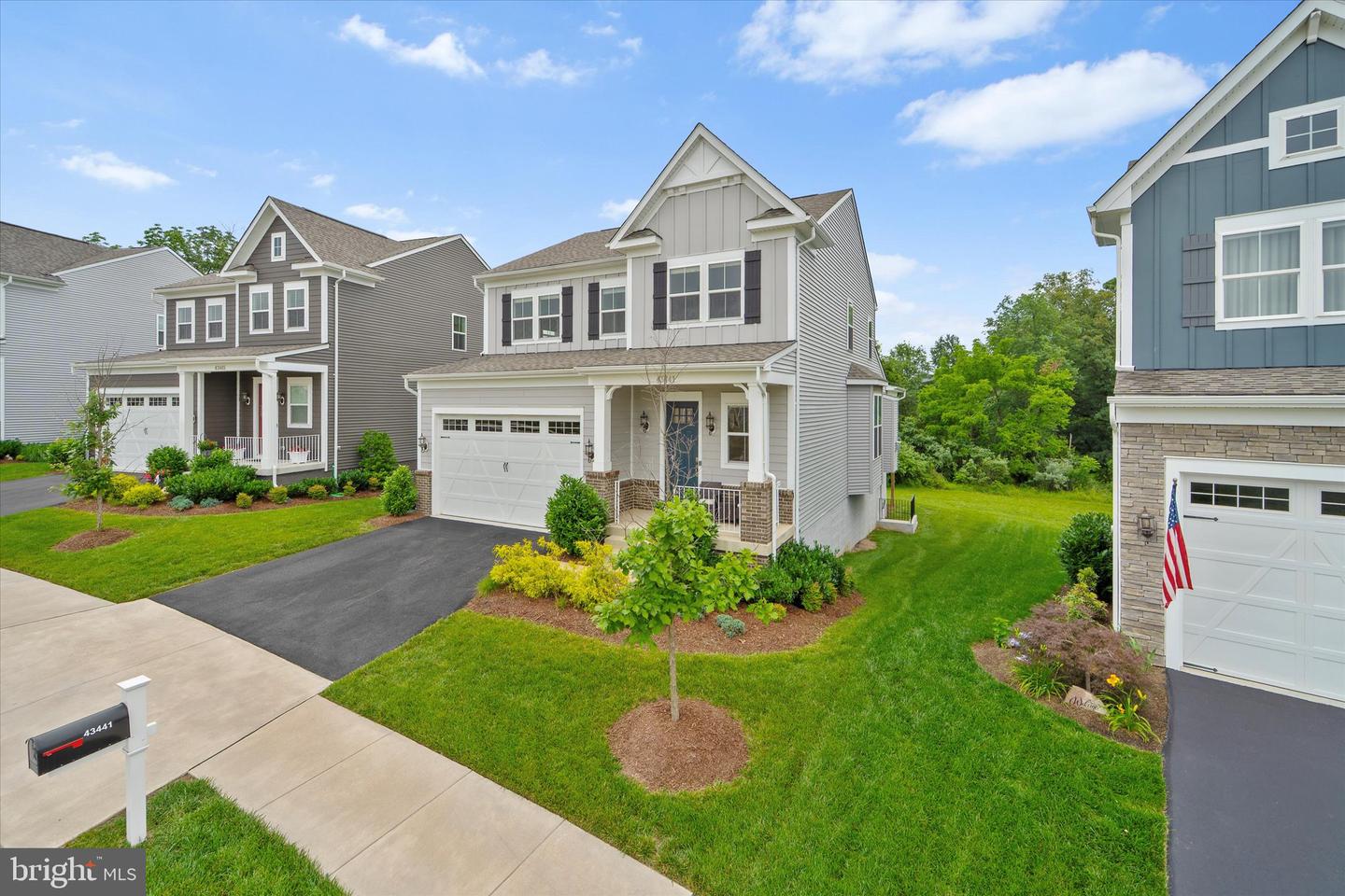 43441 BETTYS FARM DR, CHANTILLY, Virginia 20152, 4 Bedrooms Bedrooms, ,3 BathroomsBathrooms,Residential,For sale,43441 BETTYS FARM DR,VALO2099476 MLS # VALO2099476