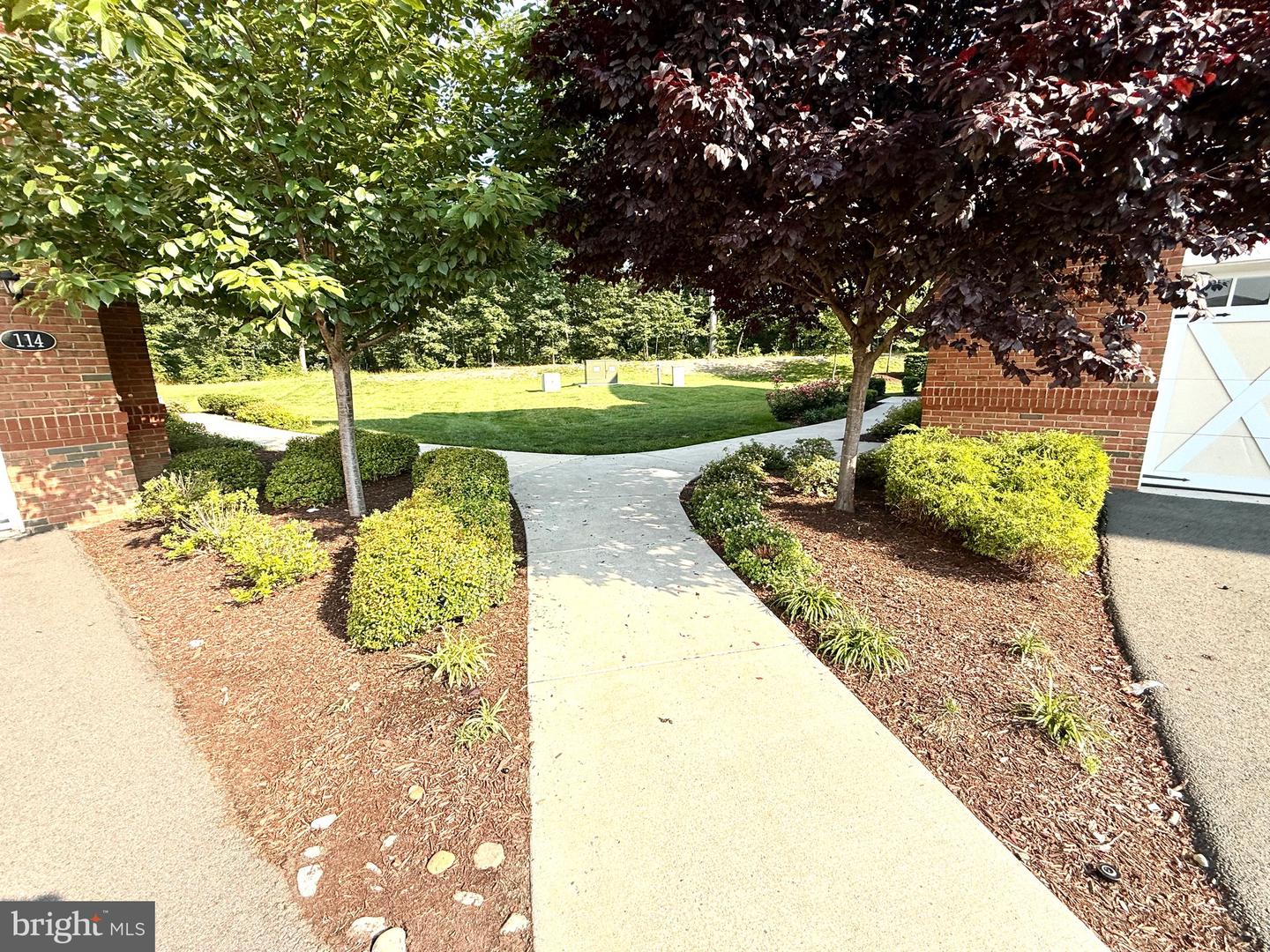 23245 MILLTOWN KNOLL SQ #103, ASHBURN, Virginia 20148, 2 Bedrooms Bedrooms, ,2 BathroomsBathrooms,Residential,For sale,23245 MILLTOWN KNOLL SQ #103,VALO2099574 MLS # VALO2099574