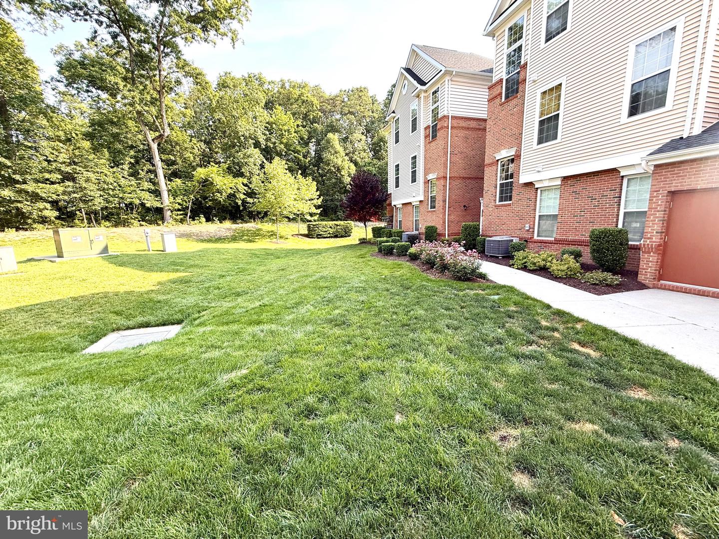 23245 MILLTOWN KNOLL SQ #103, ASHBURN, Virginia 20148, 2 Bedrooms Bedrooms, ,2 BathroomsBathrooms,Residential,For sale,23245 MILLTOWN KNOLL SQ #103,VALO2099574 MLS # VALO2099574