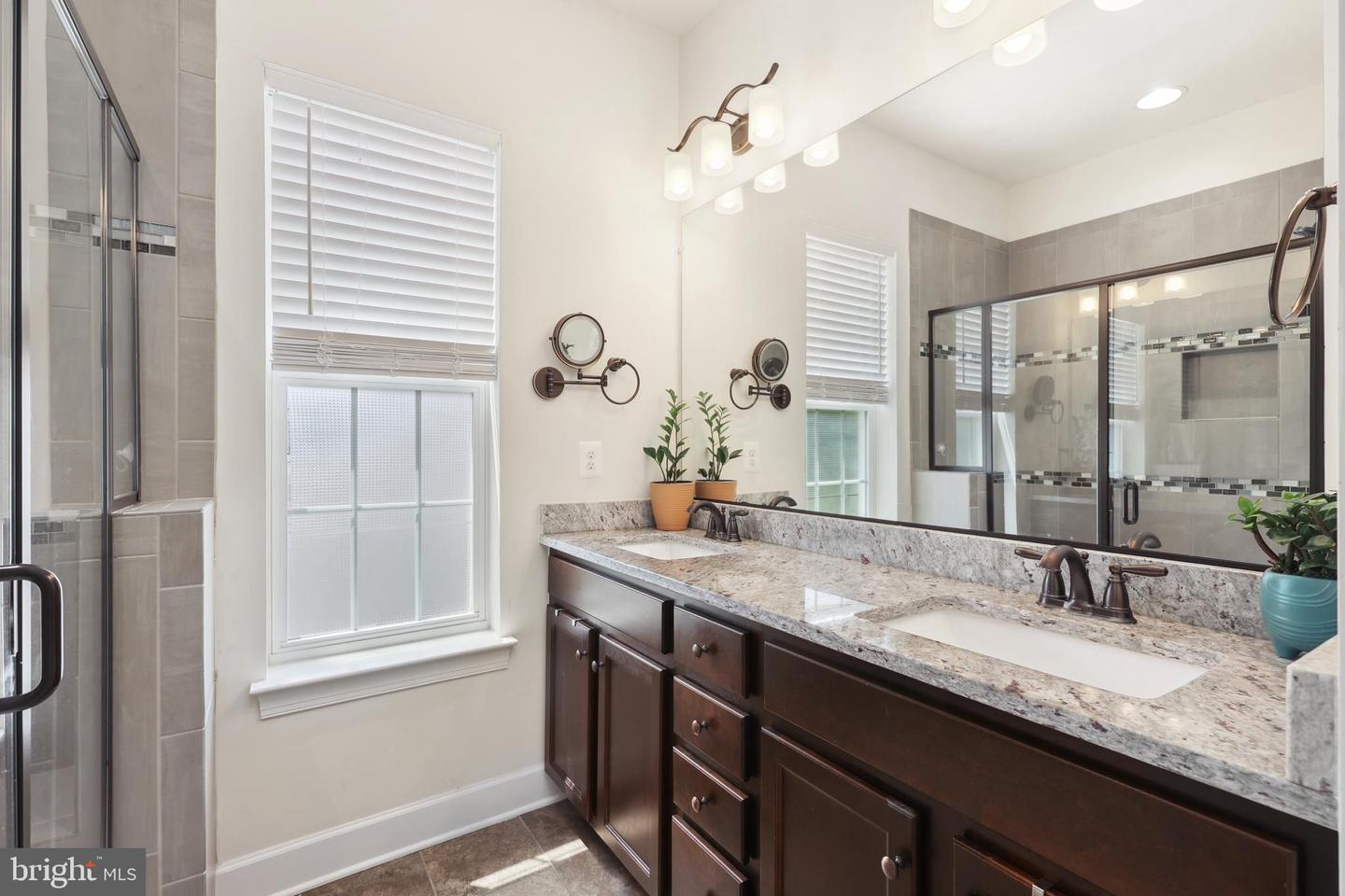24 SUTTER DR, FREDERICKSBURG, Virginia 22405, 5 Bedrooms Bedrooms, ,4 BathroomsBathrooms,Residential,For sale,24 SUTTER DR,VAST2039800 MLS # VAST2039800