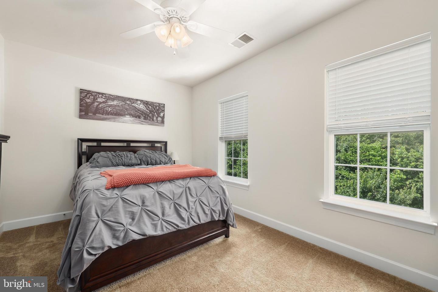 24 SUTTER DR, FREDERICKSBURG, Virginia 22405, 5 Bedrooms Bedrooms, ,4 BathroomsBathrooms,Residential,For sale,24 SUTTER DR,VAST2039800 MLS # VAST2039800