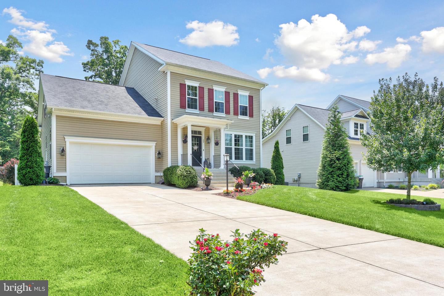 24 SUTTER DR, FREDERICKSBURG, Virginia 22405, 5 Bedrooms Bedrooms, ,4 BathroomsBathrooms,Residential,For sale,24 SUTTER DR,VAST2039800 MLS # VAST2039800
