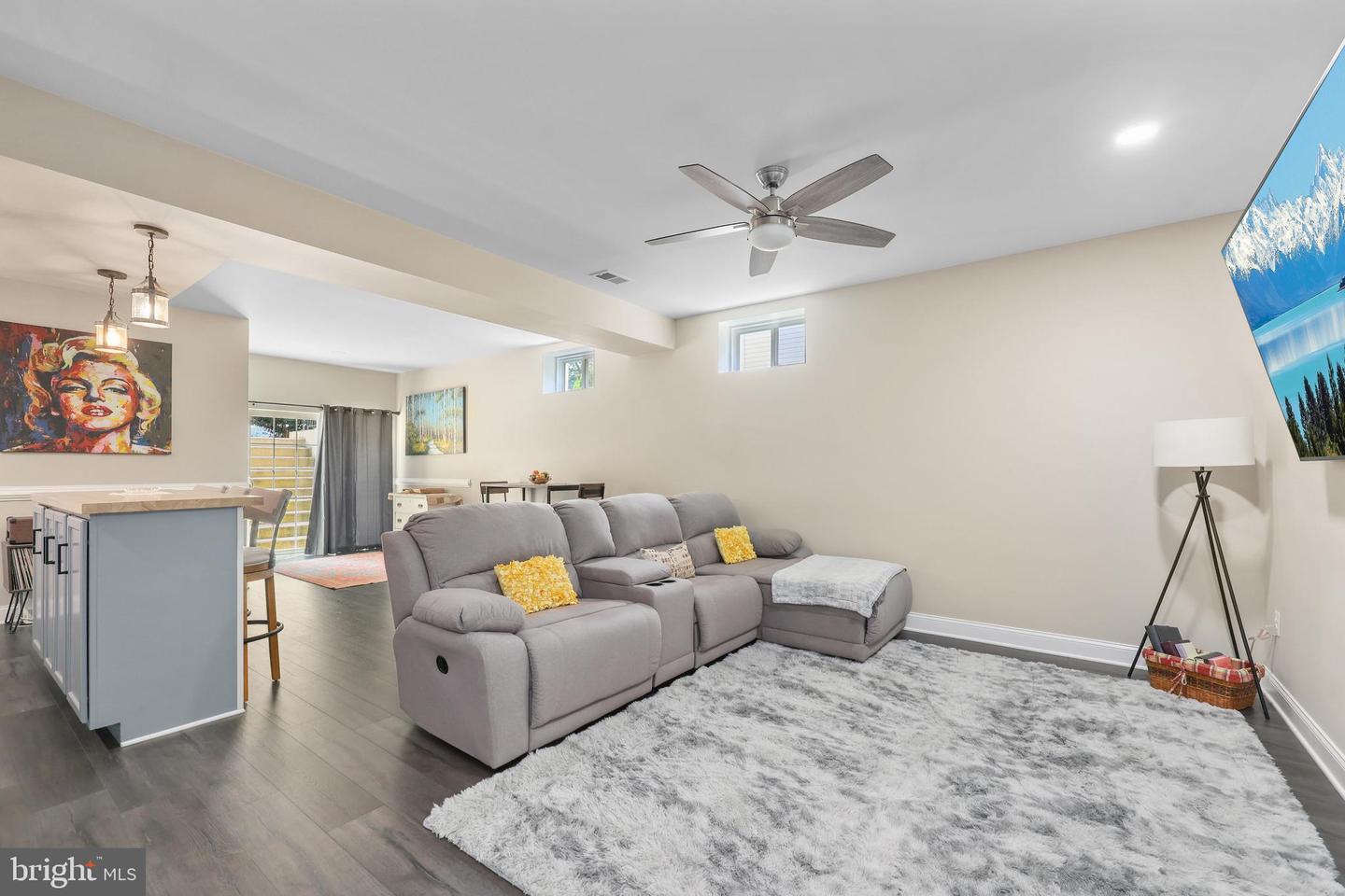 24 SUTTER DR, FREDERICKSBURG, Virginia 22405, 5 Bedrooms Bedrooms, ,4 BathroomsBathrooms,Residential,For sale,24 SUTTER DR,VAST2039800 MLS # VAST2039800