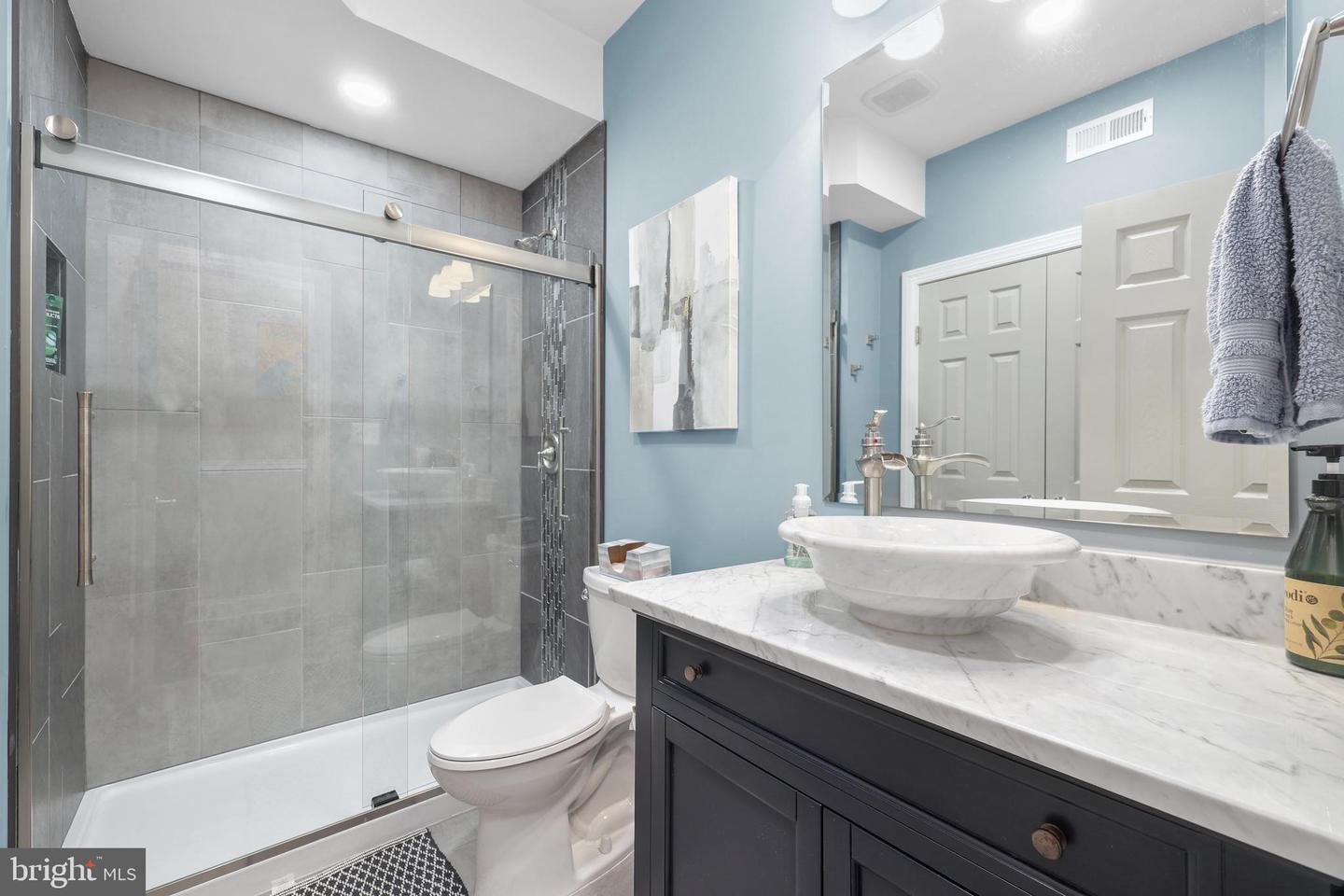 24 SUTTER DR, FREDERICKSBURG, Virginia 22405, 5 Bedrooms Bedrooms, ,4 BathroomsBathrooms,Residential,For sale,24 SUTTER DR,VAST2039800 MLS # VAST2039800