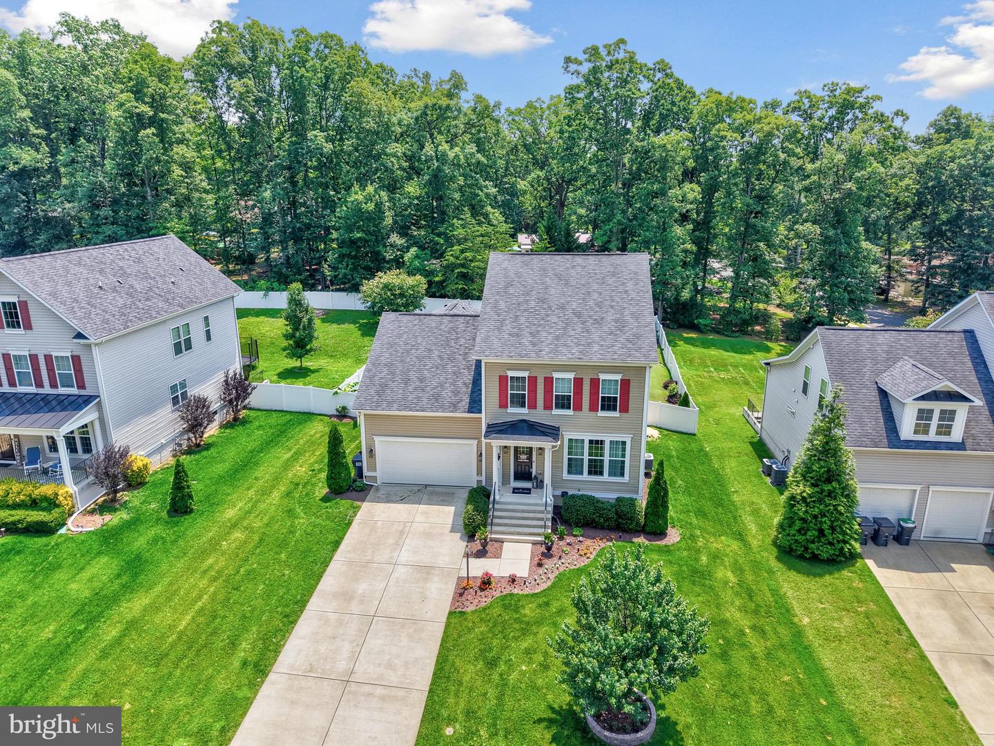 24 SUTTER DR, FREDERICKSBURG, Virginia 22405, 5 Bedrooms Bedrooms, ,4 BathroomsBathrooms,Residential,For sale,24 SUTTER DR,VAST2039800 MLS # VAST2039800