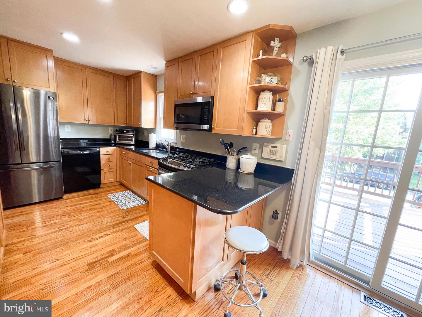 8259 CEDAR LANDING CT, ALEXANDRIA, Virginia 22306, 4 Bedrooms Bedrooms, ,3 BathroomsBathrooms,Residential,For sale,8259 CEDAR LANDING CT,VAFX2247390 MLS # VAFX2247390
