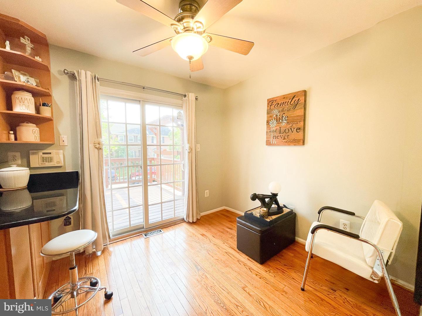 8259 CEDAR LANDING CT, ALEXANDRIA, Virginia 22306, 4 Bedrooms Bedrooms, ,3 BathroomsBathrooms,Residential,For sale,8259 CEDAR LANDING CT,VAFX2247390 MLS # VAFX2247390
