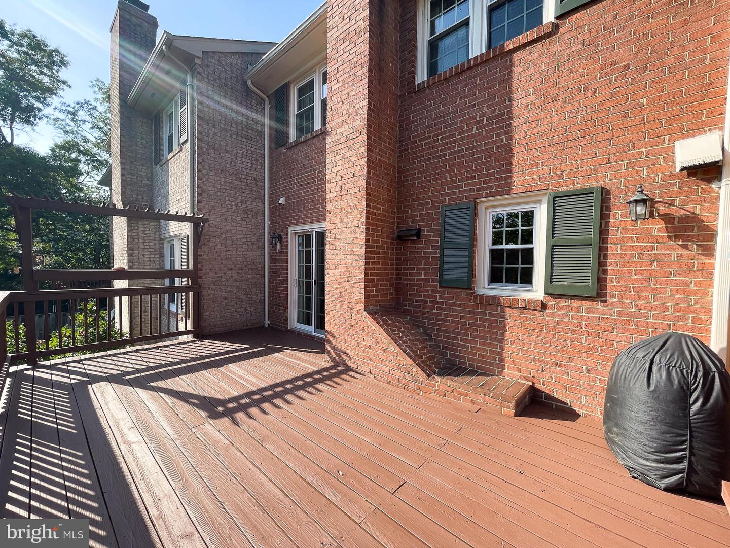 8259 CEDAR LANDING CT, ALEXANDRIA, Virginia 22306, 4 Bedrooms Bedrooms, ,3 BathroomsBathrooms,Residential,For sale,8259 CEDAR LANDING CT,VAFX2247390 MLS # VAFX2247390