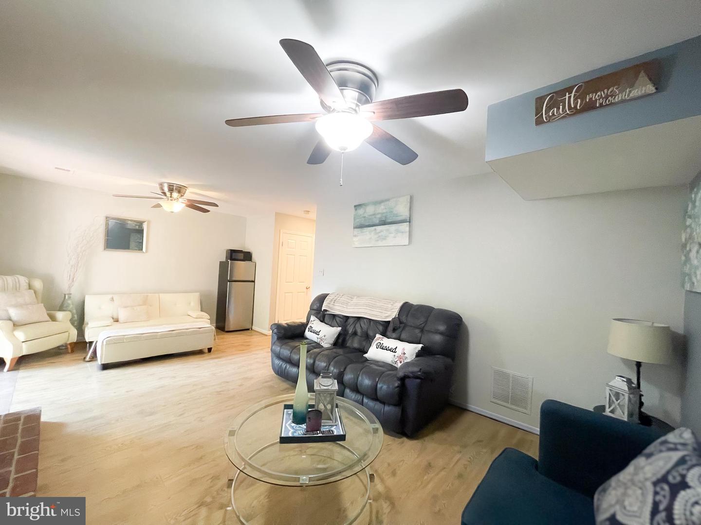 8259 CEDAR LANDING CT, ALEXANDRIA, Virginia 22306, 4 Bedrooms Bedrooms, ,3 BathroomsBathrooms,Residential,For sale,8259 CEDAR LANDING CT,VAFX2247390 MLS # VAFX2247390