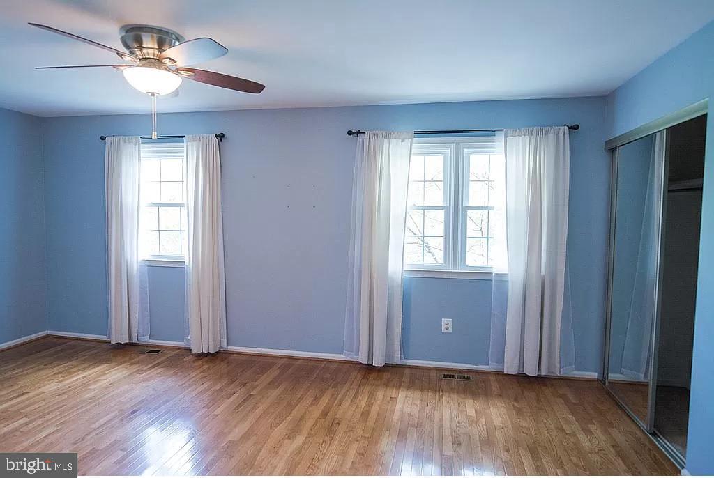 8259 CEDAR LANDING CT, ALEXANDRIA, Virginia 22306, 4 Bedrooms Bedrooms, ,3 BathroomsBathrooms,Residential,For sale,8259 CEDAR LANDING CT,VAFX2247390 MLS # VAFX2247390