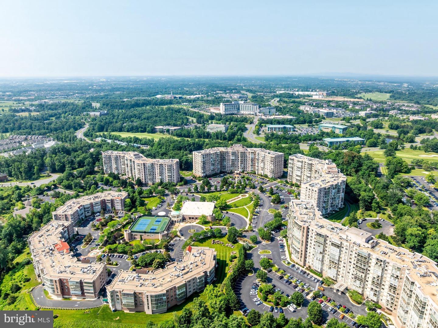 19375 CYPRESS RIDGE TER #314, LEESBURG, Virginia 20176, 2 Bedrooms Bedrooms, ,2 BathroomsBathrooms,Residential,For sale,19375 CYPRESS RIDGE TER #314,VALO2099568 MLS # VALO2099568
