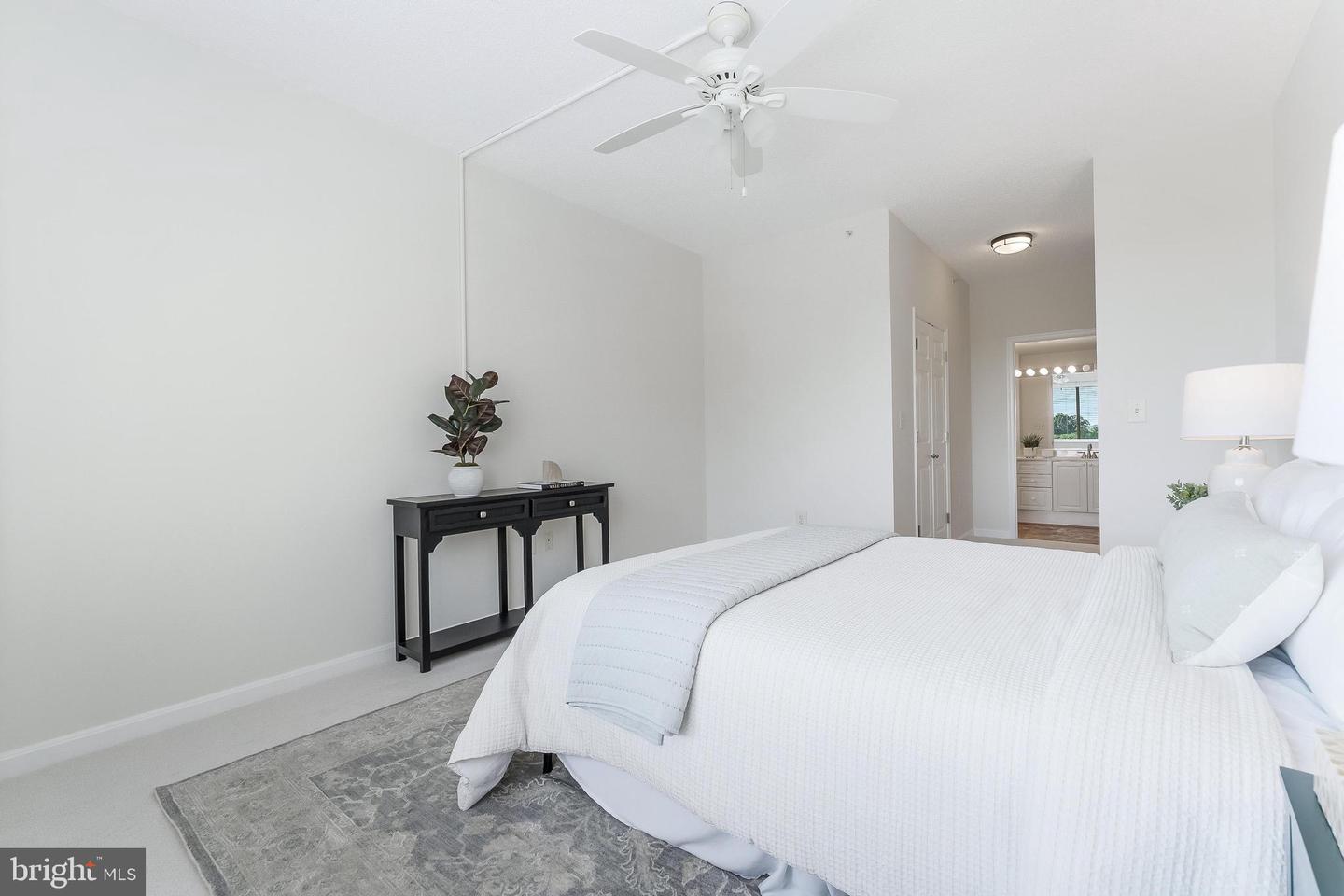 19375 CYPRESS RIDGE TER #314, LEESBURG, Virginia 20176, 2 Bedrooms Bedrooms, ,2 BathroomsBathrooms,Residential,For sale,19375 CYPRESS RIDGE TER #314,VALO2099568 MLS # VALO2099568