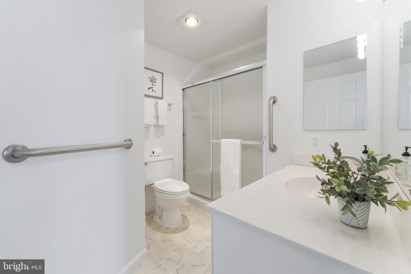 19375 CYPRESS RIDGE TER #314, LEESBURG, Virginia 20176, 2 Bedrooms Bedrooms, ,2 BathroomsBathrooms,Residential,For sale,19375 CYPRESS RIDGE TER #314,VALO2099568 MLS # VALO2099568