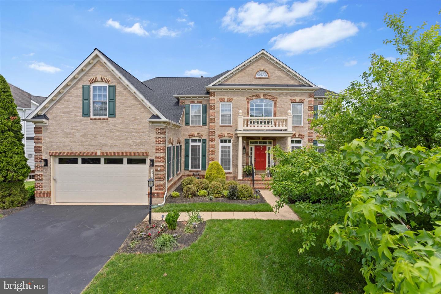 43146 SCENIC CREEK WAY, LEESBURG, Virginia 20176, 5 Bedrooms Bedrooms, ,5 BathroomsBathrooms,Residential,For sale,43146 SCENIC CREEK WAY,VALO2099572 MLS # VALO2099572