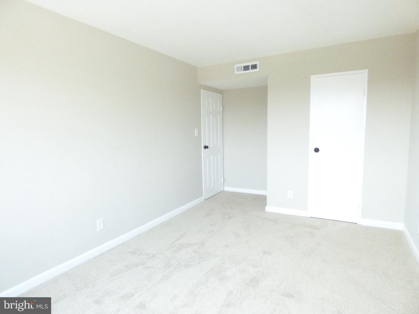 431 N ARMISTEAD ST N #311, ALEXANDRIA, Virginia 22312, 2 Bedrooms Bedrooms, ,1 BathroomBathrooms,Residential,For sale,431 N ARMISTEAD ST N #311,VAAX2046518 MLS # VAAX2046518