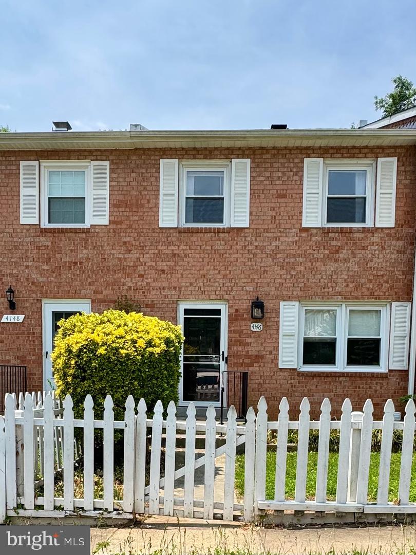 4146 FERRARA TER, WOODBRIDGE, Virginia 22193, 4 Bedrooms Bedrooms, ,2 BathroomsBathrooms,Residential,For sale,4146 FERRARA TER,VAPW2097076 MLS # VAPW2097076