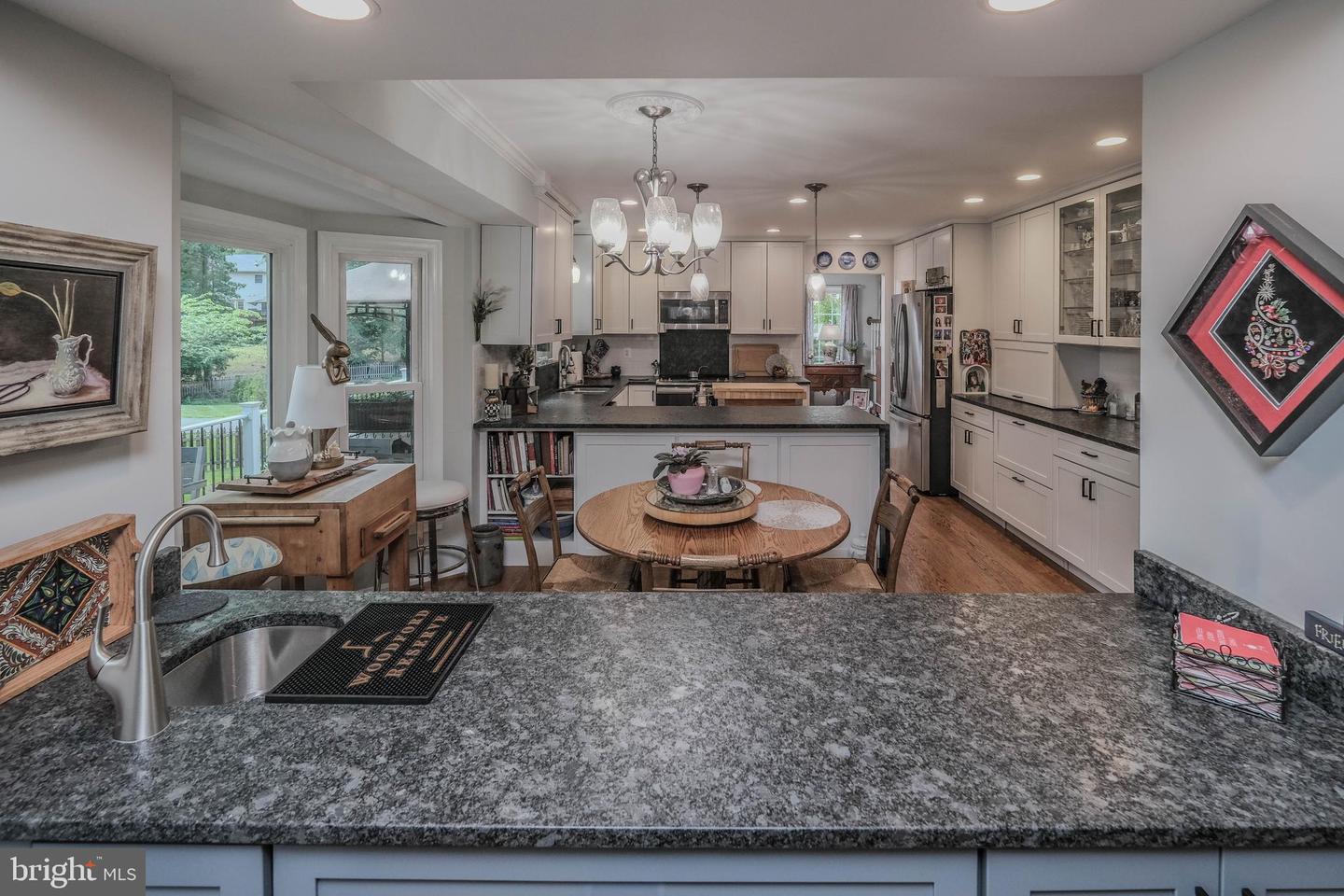 12853 VALLEYWOOD DR, WOODBRIDGE, Virginia 22192, 5 Bedrooms Bedrooms, ,3 BathroomsBathrooms,Residential,For sale,12853 VALLEYWOOD DR,VAPW2097034 MLS # VAPW2097034