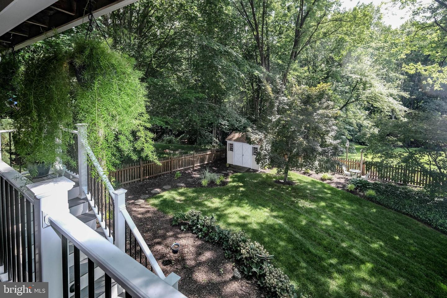 12853 VALLEYWOOD DR, WOODBRIDGE, Virginia 22192, 5 Bedrooms Bedrooms, ,3 BathroomsBathrooms,Residential,For sale,12853 VALLEYWOOD DR,VAPW2097034 MLS # VAPW2097034