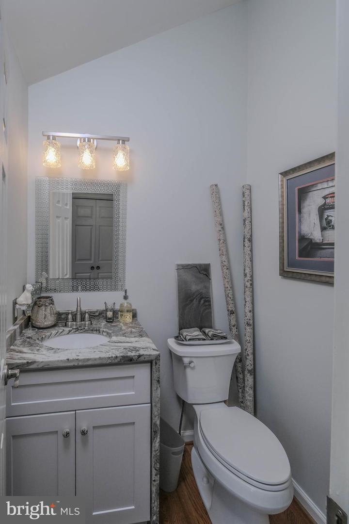 12853 VALLEYWOOD DR, WOODBRIDGE, Virginia 22192, 5 Bedrooms Bedrooms, ,3 BathroomsBathrooms,Residential,For sale,12853 VALLEYWOOD DR,VAPW2097034 MLS # VAPW2097034