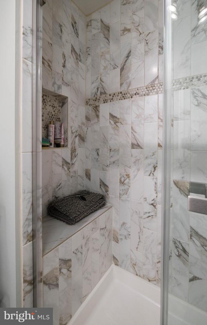 12853 VALLEYWOOD DR, WOODBRIDGE, Virginia 22192, 5 Bedrooms Bedrooms, ,3 BathroomsBathrooms,Residential,For sale,12853 VALLEYWOOD DR,VAPW2097034 MLS # VAPW2097034