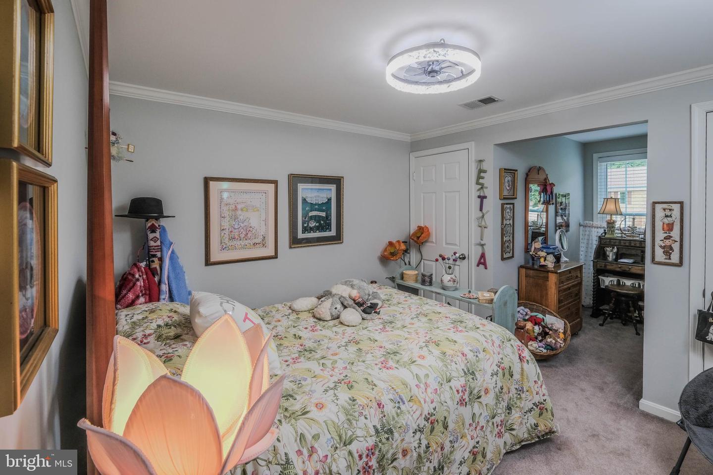 12853 VALLEYWOOD DR, WOODBRIDGE, Virginia 22192, 5 Bedrooms Bedrooms, ,3 BathroomsBathrooms,Residential,For sale,12853 VALLEYWOOD DR,VAPW2097034 MLS # VAPW2097034
