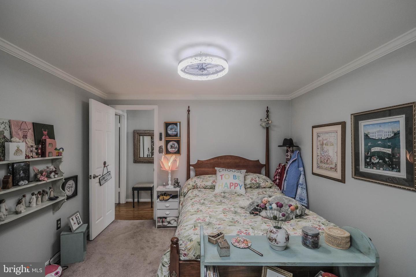 12853 VALLEYWOOD DR, WOODBRIDGE, Virginia 22192, 5 Bedrooms Bedrooms, ,3 BathroomsBathrooms,Residential,For sale,12853 VALLEYWOOD DR,VAPW2097034 MLS # VAPW2097034