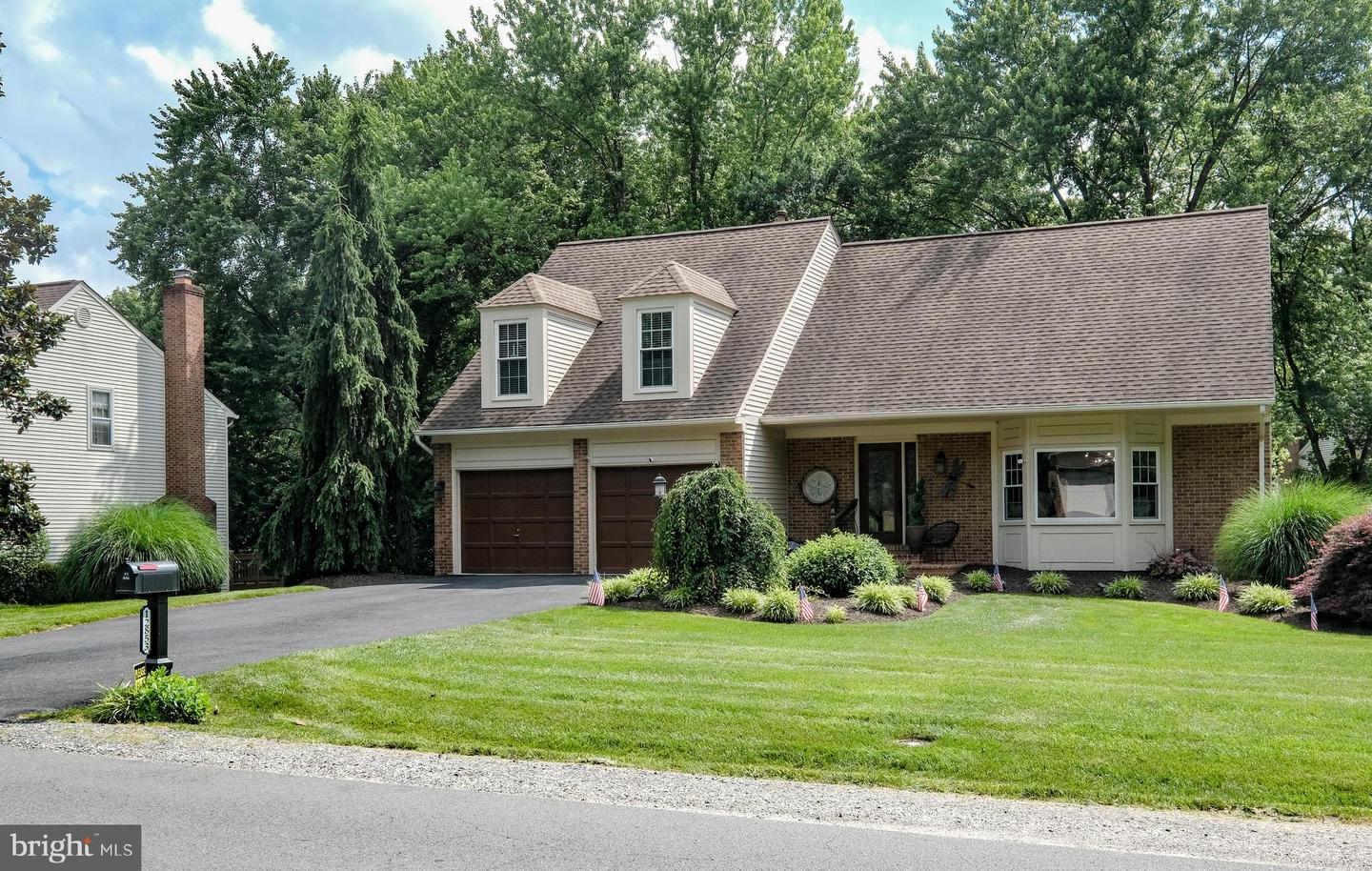 12853 VALLEYWOOD DR, WOODBRIDGE, Virginia 22192, 5 Bedrooms Bedrooms, ,3 BathroomsBathrooms,Residential,For sale,12853 VALLEYWOOD DR,VAPW2097034 MLS # VAPW2097034