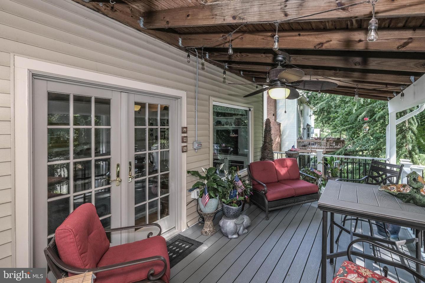 12853 VALLEYWOOD DR, WOODBRIDGE, Virginia 22192, 5 Bedrooms Bedrooms, ,3 BathroomsBathrooms,Residential,For sale,12853 VALLEYWOOD DR,VAPW2097034 MLS # VAPW2097034