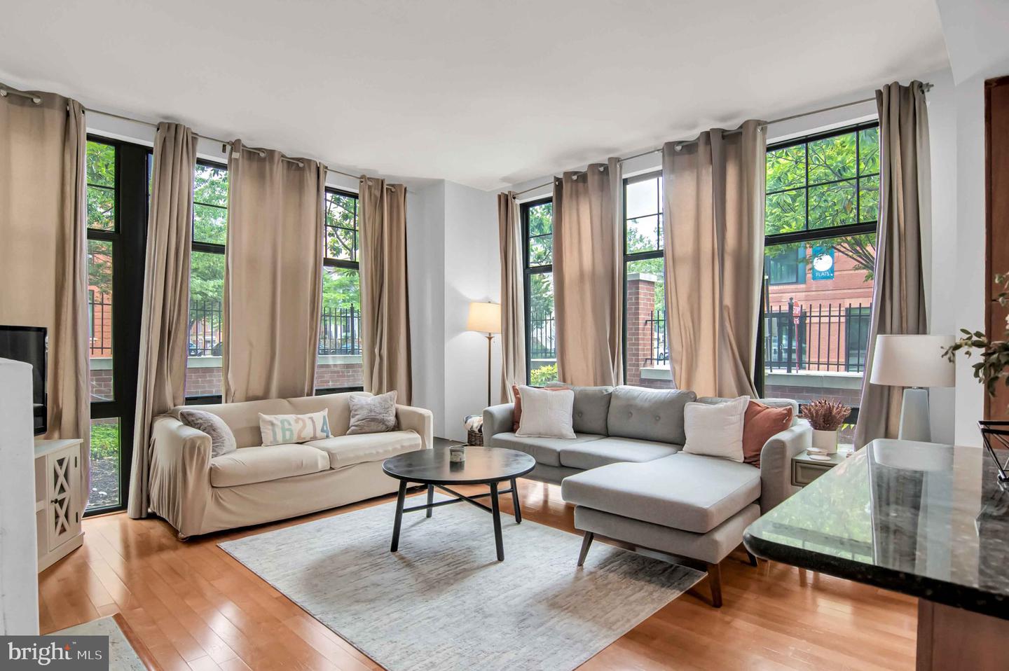 1021 N GARFIELD ST #109, ARLINGTON, Virginia 22201, 3 Bedrooms Bedrooms, ,2 BathroomsBathrooms,Residential,For sale,1021 N GARFIELD ST #109,VAAR2059256 MLS # VAAR2059256