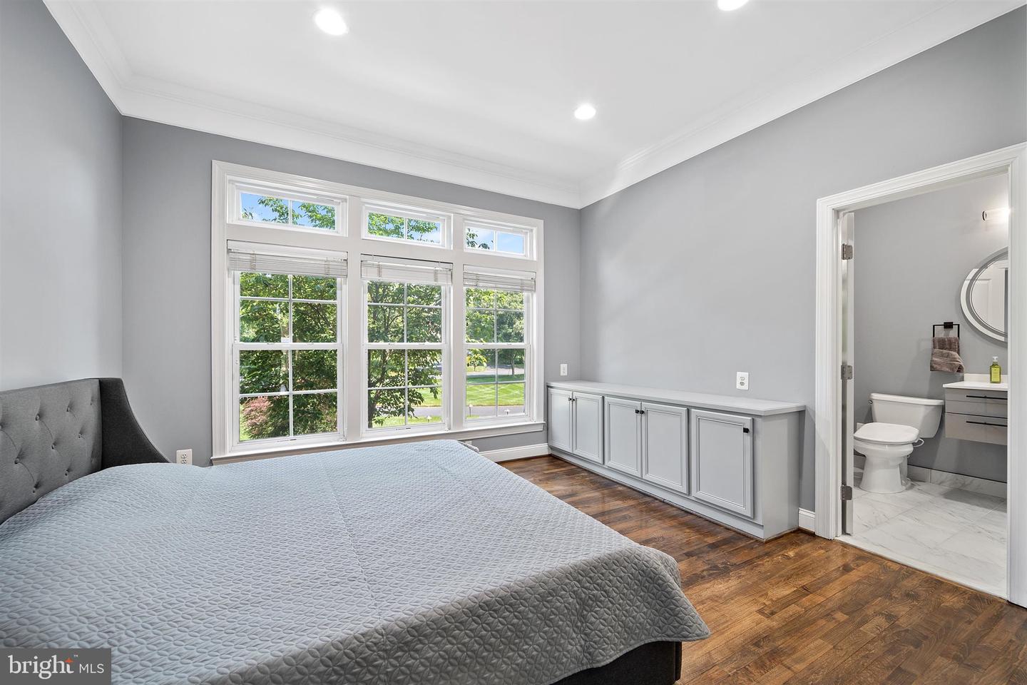 20585 WILD MEADOW CT, ASHBURN, Virginia 20147, 6 Bedrooms Bedrooms, ,5 BathroomsBathrooms,Residential,For sale,20585 WILD MEADOW CT,VALO2099634 MLS # VALO2099634