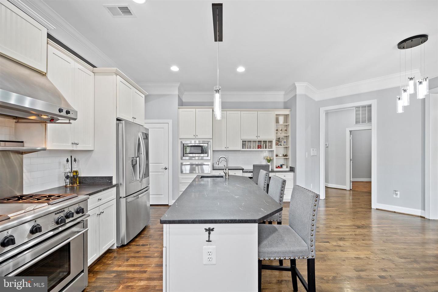 20585 WILD MEADOW CT, ASHBURN, Virginia 20147, 6 Bedrooms Bedrooms, ,5 BathroomsBathrooms,Residential,For sale,20585 WILD MEADOW CT,VALO2099634 MLS # VALO2099634
