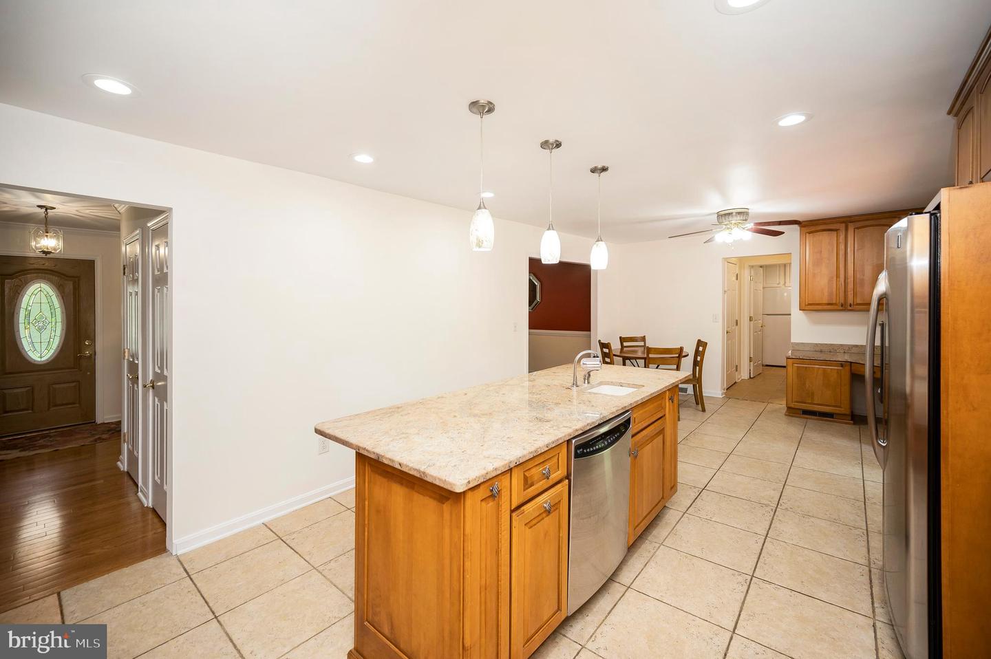 417 CAMDEN DR, FREDERICKSBURG, Virginia 22405, 4 Bedrooms Bedrooms, ,3 BathroomsBathrooms,Residential,For sale,417 CAMDEN DR,VAST2039872 MLS # VAST2039872
