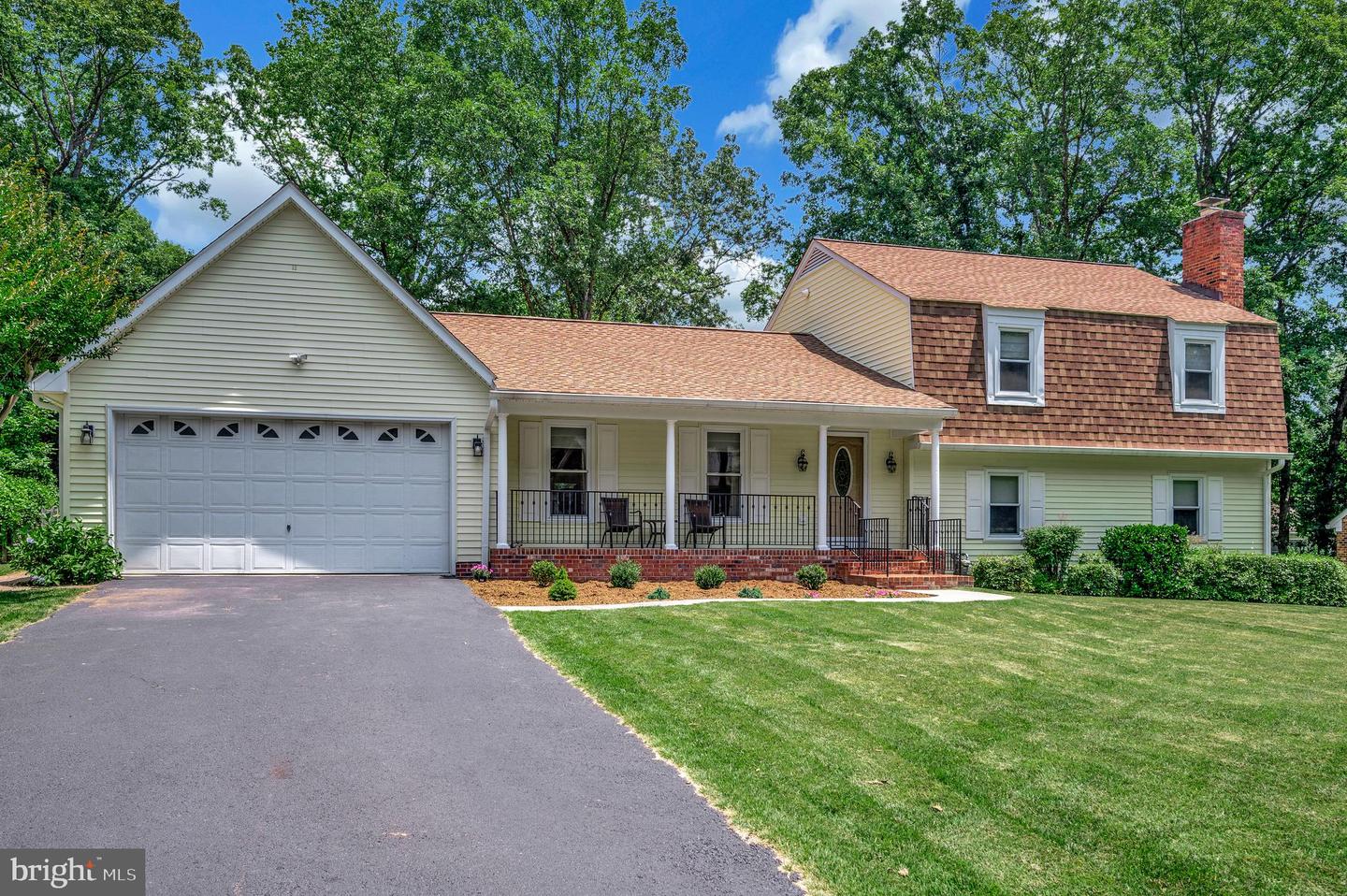 417 CAMDEN DR, FREDERICKSBURG, Virginia 22405, 4 Bedrooms Bedrooms, ,3 BathroomsBathrooms,Residential,For sale,417 CAMDEN DR,VAST2039872 MLS # VAST2039872