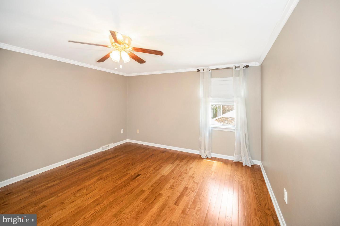 417 CAMDEN DR, FREDERICKSBURG, Virginia 22405, 4 Bedrooms Bedrooms, ,3 BathroomsBathrooms,Residential,For sale,417 CAMDEN DR,VAST2039872 MLS # VAST2039872