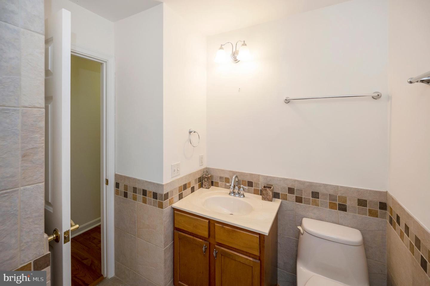417 CAMDEN DR, FREDERICKSBURG, Virginia 22405, 4 Bedrooms Bedrooms, ,3 BathroomsBathrooms,Residential,For sale,417 CAMDEN DR,VAST2039872 MLS # VAST2039872