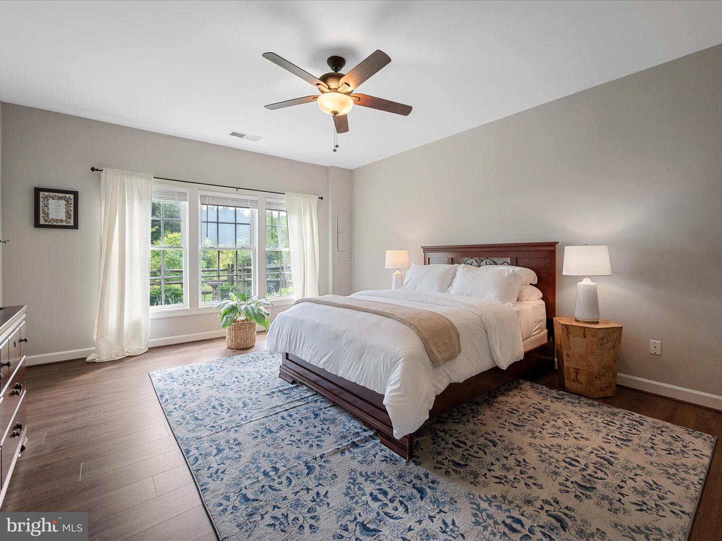 8027 MONTOUR HEIGHTS DR, GAINESVILLE, Virginia 20155, 3 Bedrooms Bedrooms, ,2 BathroomsBathrooms,Residential,For sale,8027 MONTOUR HEIGHTS DR,VAPW2096942 MLS # VAPW2096942