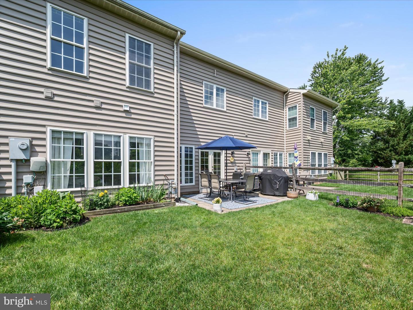 8027 MONTOUR HEIGHTS DR, GAINESVILLE, Virginia 20155, 3 Bedrooms Bedrooms, ,2 BathroomsBathrooms,Residential,For sale,8027 MONTOUR HEIGHTS DR,VAPW2096942 MLS # VAPW2096942