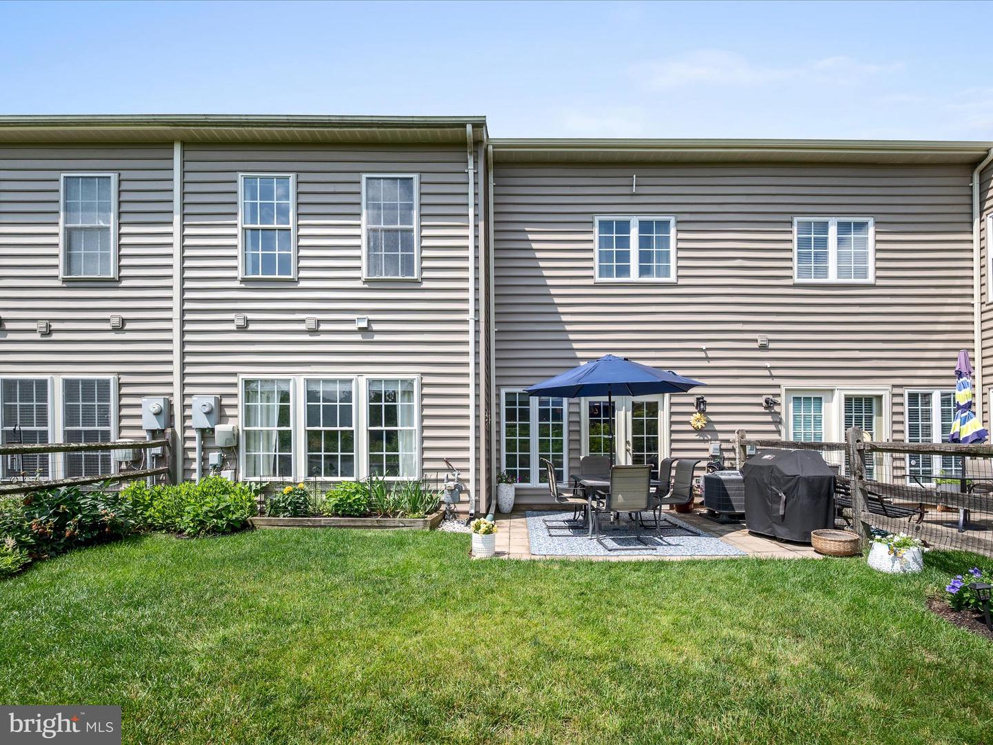 8027 MONTOUR HEIGHTS DR, GAINESVILLE, Virginia 20155, 3 Bedrooms Bedrooms, ,2 BathroomsBathrooms,Residential,For sale,8027 MONTOUR HEIGHTS DR,VAPW2096942 MLS # VAPW2096942
