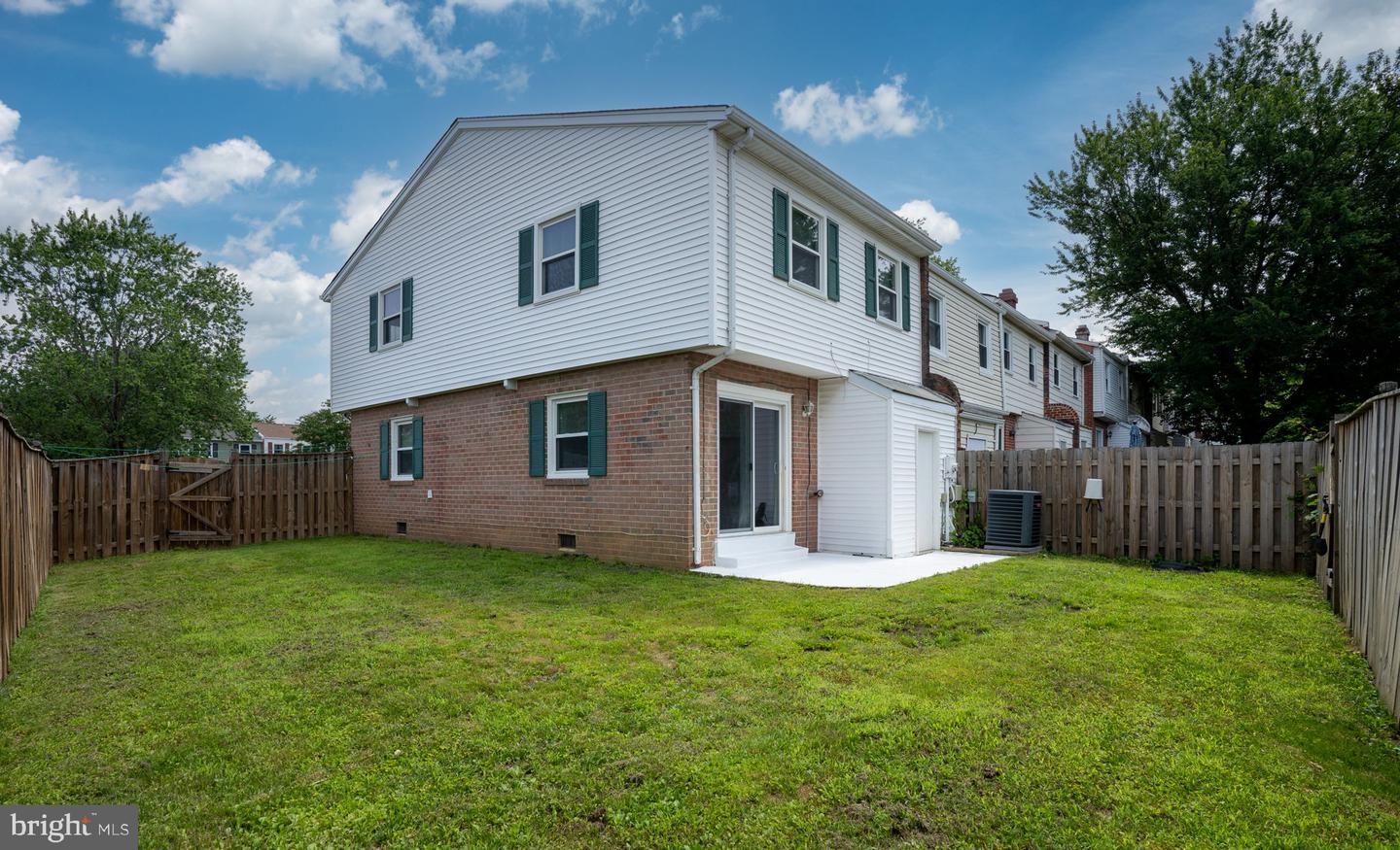2801 BANKS CT, DUMFRIES, Virginia 22026, 4 Bedrooms Bedrooms, ,2 BathroomsBathrooms,Residential,For sale,2801 BANKS CT,VAPW2096948 MLS # VAPW2096948