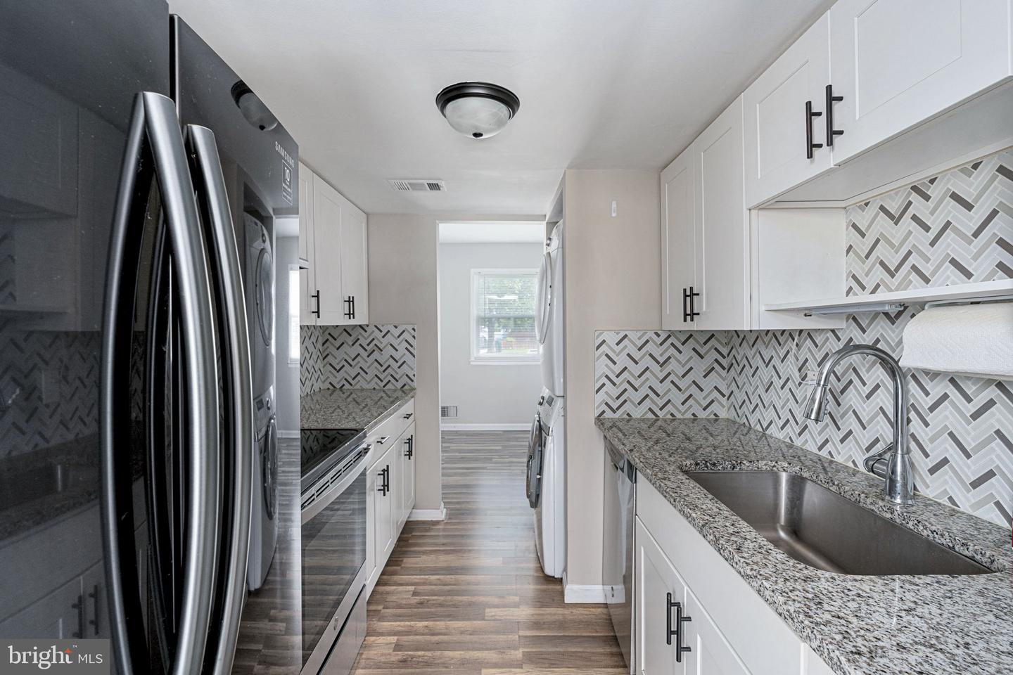 2801 BANKS CT, DUMFRIES, Virginia 22026, 4 Bedrooms Bedrooms, ,2 BathroomsBathrooms,Residential,For sale,2801 BANKS CT,VAPW2096948 MLS # VAPW2096948