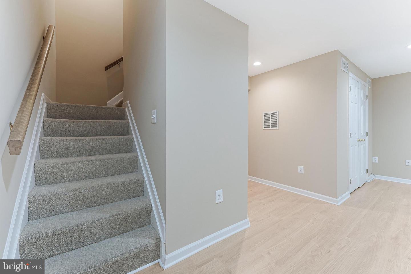 6801 MT OLIVE CT, CENTREVILLE, Virginia 20121, 4 Bedrooms Bedrooms, ,3 BathroomsBathrooms,Residential,For sale,6801 MT OLIVE CT,VAFX2247196 MLS # VAFX2247196